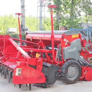 立旋整地雙鎮(zhèn)壓小麥精量播種機